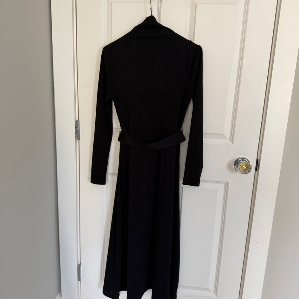 Club Monaco dress - Picture 2 of 3
